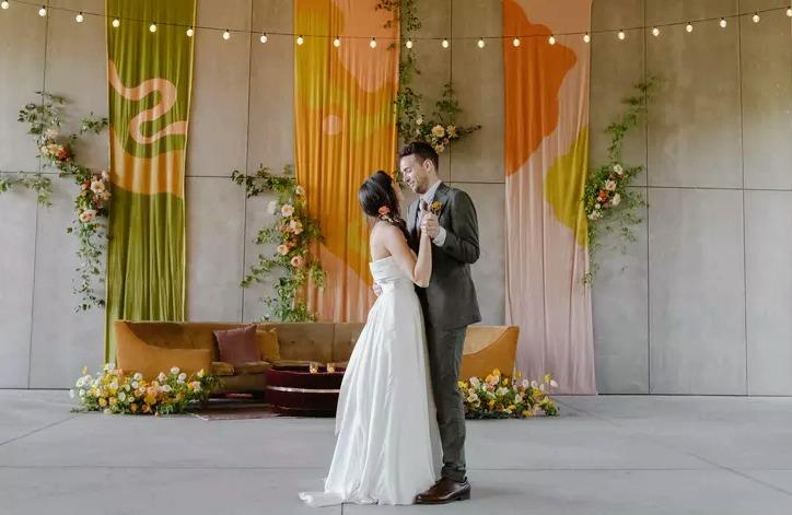 Địa điểm cầu hôn có 1-0-2 và hôn lễ theo phong cách cổ xưa thú vị-4