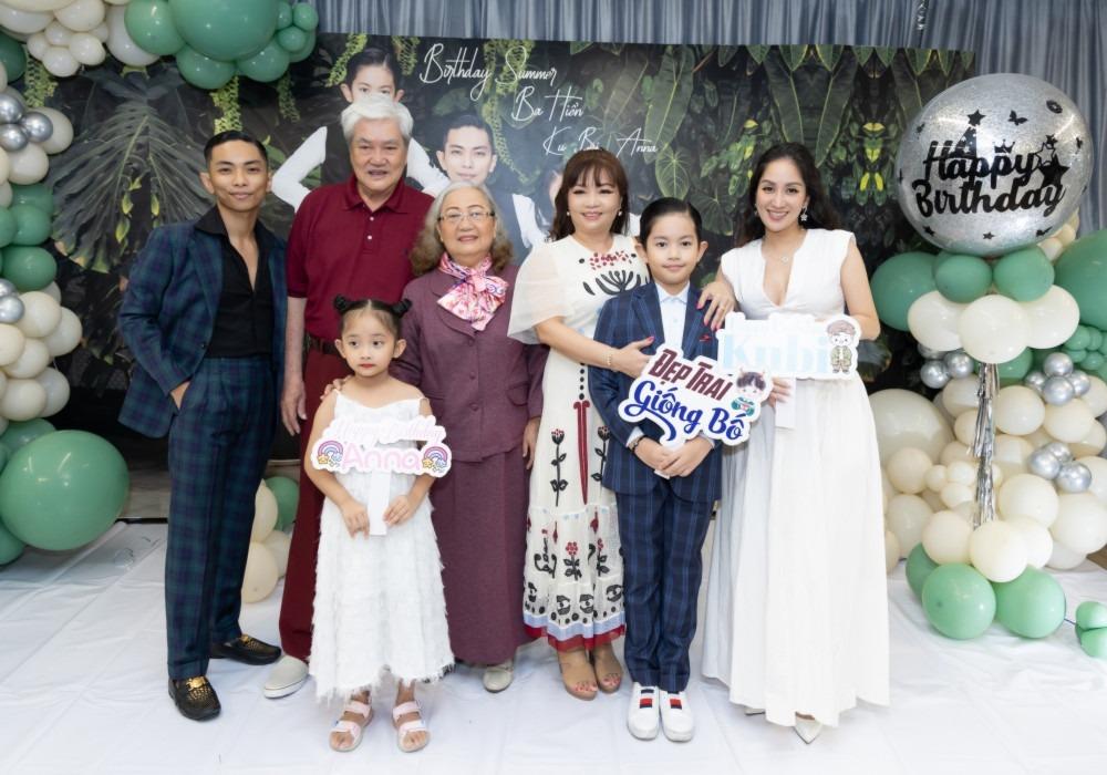 Khánh Thi tổ chức tiệc sinh nhật cho Phan Hiển và hai con-6