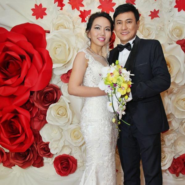 Ông trùm phản diện trong phim phía Nam: Tài tử thập niên 90, kín tiếng bên vợ doanh nhân kém 12 tuổi-4