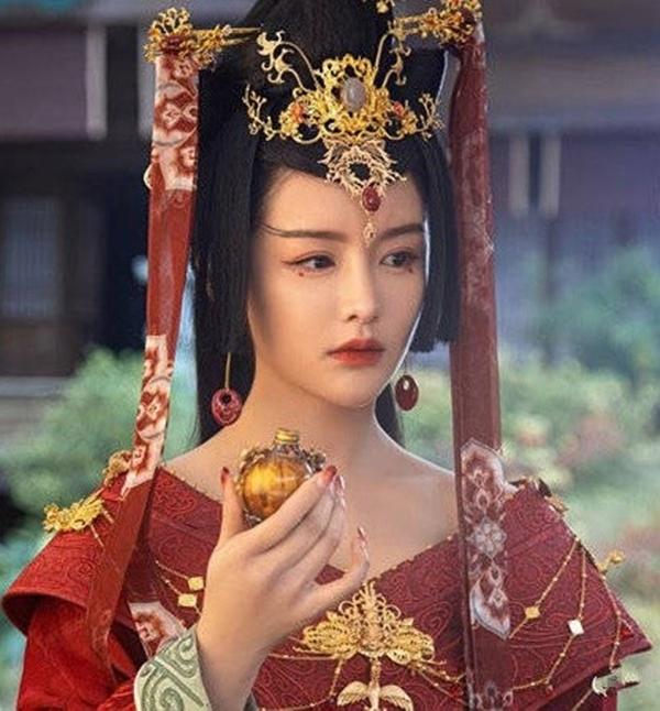 Nhan sắc 3 nữ diễn viên đóng nàng Đát Kỷ đang gây tranh luận-5