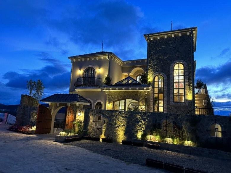 Gây sốc ly hôn chồng kém 10 tuổi sau 1 năm chung nhà, Hoa hậu Thu Hoài từng tiết lộ 2 cơ ngơi sửng sốt-2