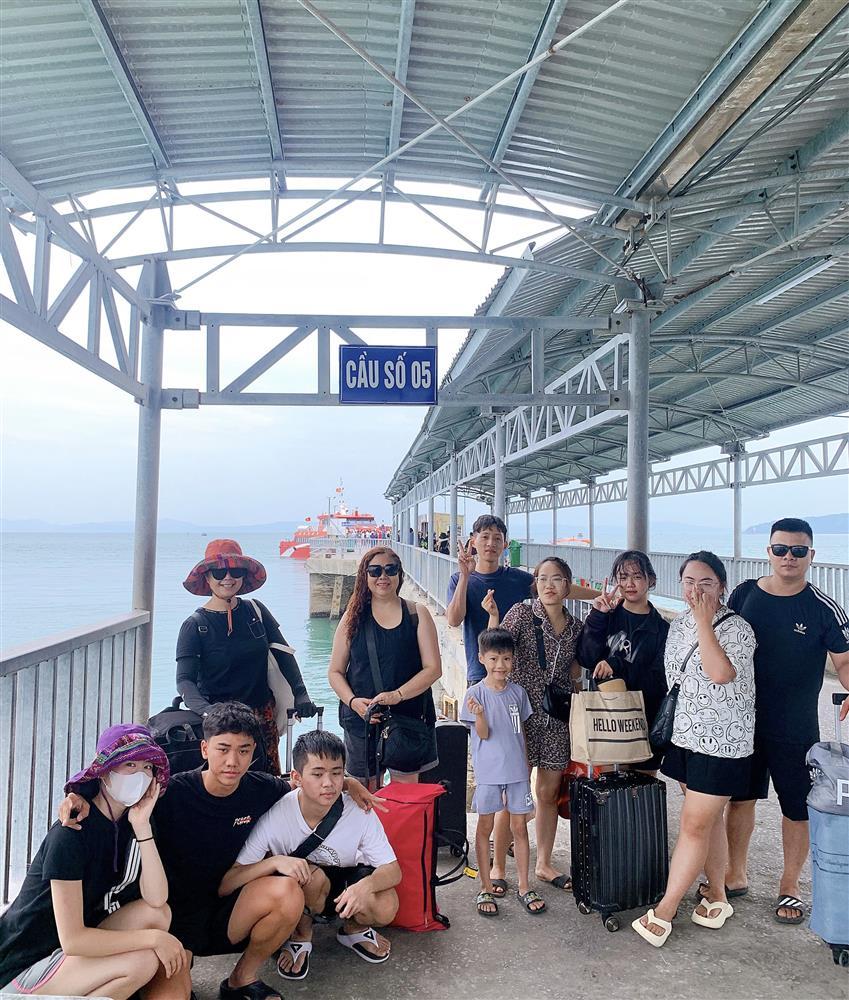 Du khách Điện Biên quyết tâm ra Cô Tô đón bão và cái kết bất ngờ-1