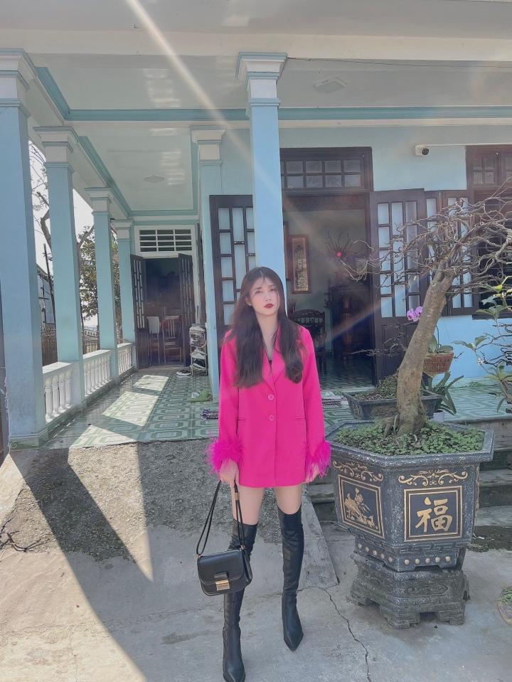 Cựu tuyển thủ U19 nữ Việt Nam đăng ảnh quyến rũ gây sốt-8