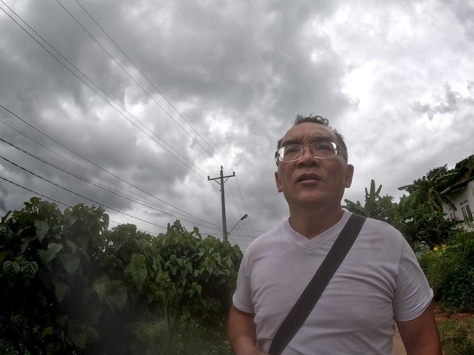 Người đàn ông Pháp phượt Bắc Nam bằng xe một bánh, ở lại Việt Nam nghỉ hưu-1