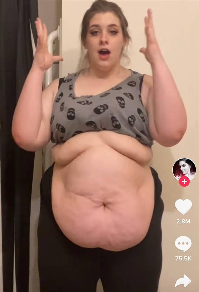 Nổi tiếng vì gương mặt xinh đẹp, cô gái khiến dân mạng ngã ngửa khi công khai ảnh toàn thân-3