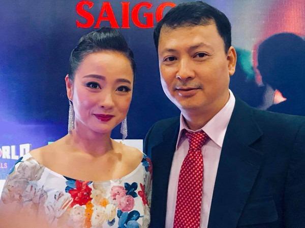 Tài tử cùng giải nghệ với Diễm Hương: Làm sếp lớn ngân hàng, hôn nhân kín tiếng-3