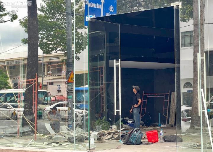 Showroom K-Super của trùm siêu xe Phan Công Khanh bị dỡ bỏ-3