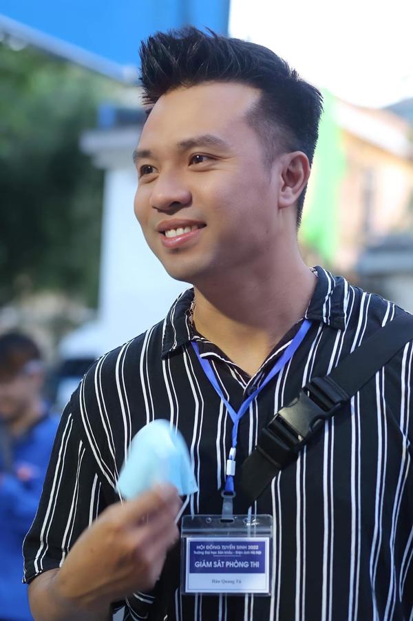 Quang sọt của Đội Đặc Nhiệm Nhà C21: Giảng viên đại học, hạnh phúc ngọt ngào bên vợ đẹp-4