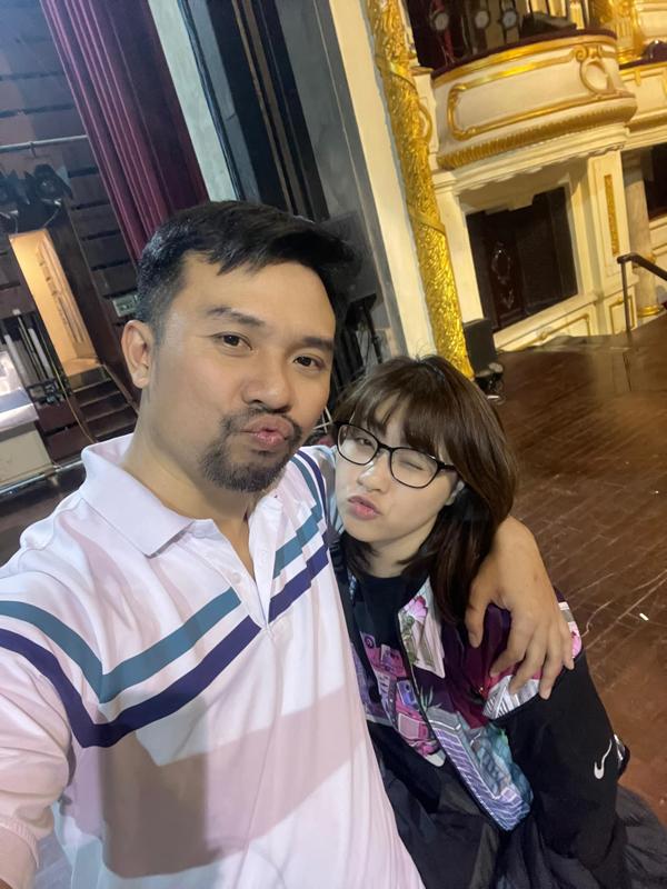 Quang sọt của Đội Đặc Nhiệm Nhà C21: Giảng viên đại học, hạnh phúc ngọt ngào bên vợ đẹp-7