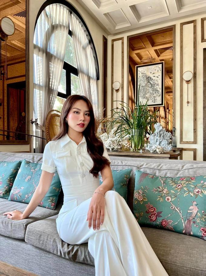 Hoa hậu Mai Phương 1 năm nhiệm kỳ: Ồn ào nhảy gợi cảm, thay đổi sắc vóc-8