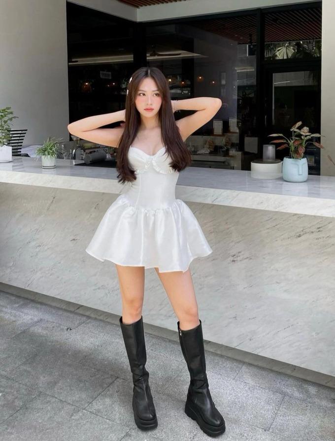 Hoa hậu Mai Phương 1 năm nhiệm kỳ: Ồn ào nhảy gợi cảm, thay đổi sắc vóc-15