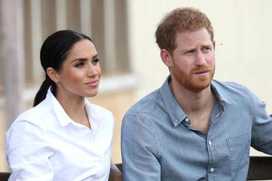 Hoàng tử Harry và Meghan xin đi nhờ chuyên cơ Tổng thống Mỹ nhưng bị từ chối