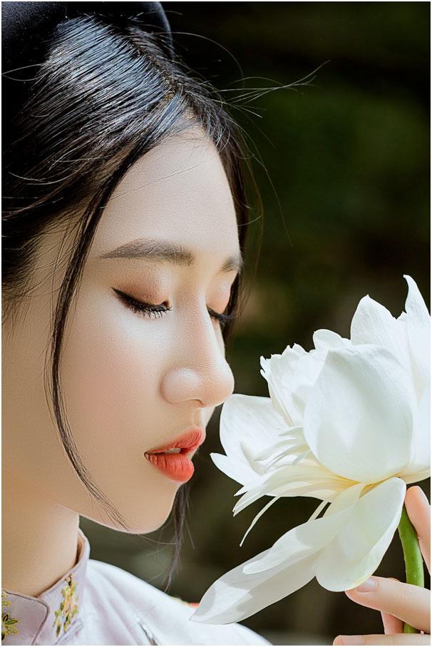 Mẫu nhí Đặng Minh Anh cuốn hút với trang phục truyền thống-3