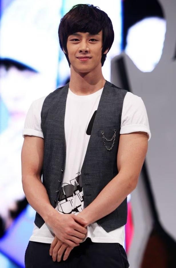 Nam diễn viên Xin Lỗi, Anh Yêu Em qua đời ở tuổi 37 vì ung thư-2