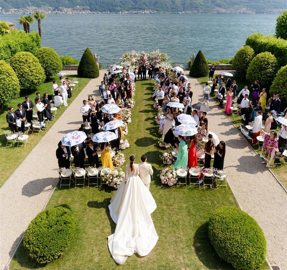 Chân Tử Đan tổ chức lễ cưới ở tuổi 60 với vợ là con gái vua kim cương-3