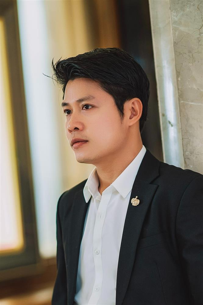 Màn flex làm giảng viên của Midu và khoe thành tích của sao Việt-7