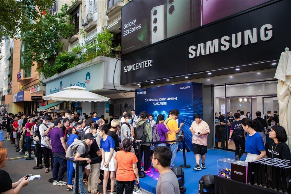 Khám phá không gian công nghệ tại cửa hàng trải nghiệm Samsung SamCenter thứ 30-1