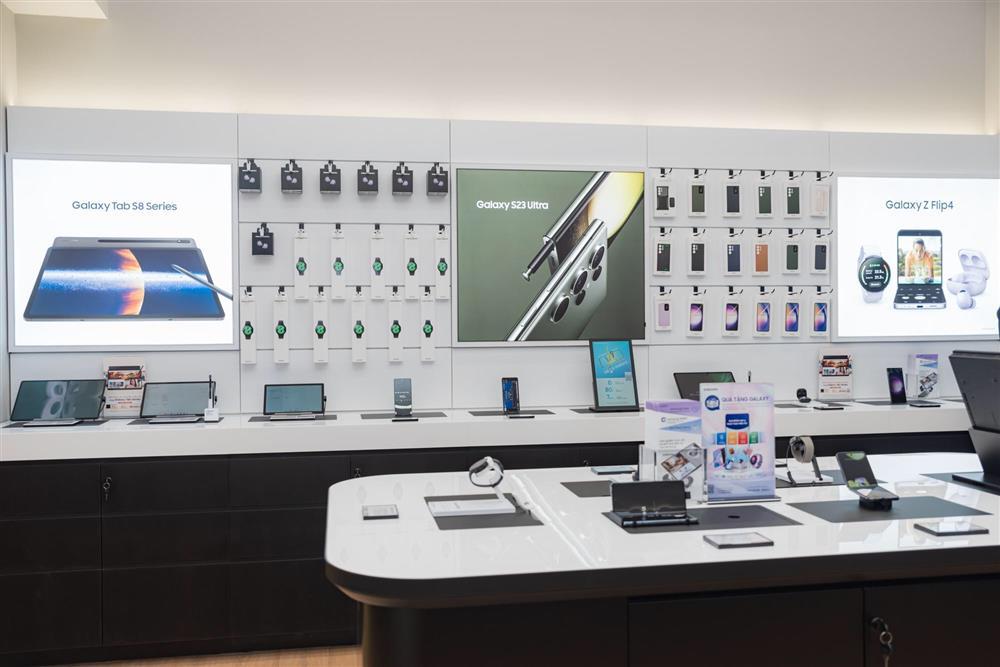 Khám phá không gian công nghệ tại cửa hàng trải nghiệm Samsung SamCenter thứ 30-2