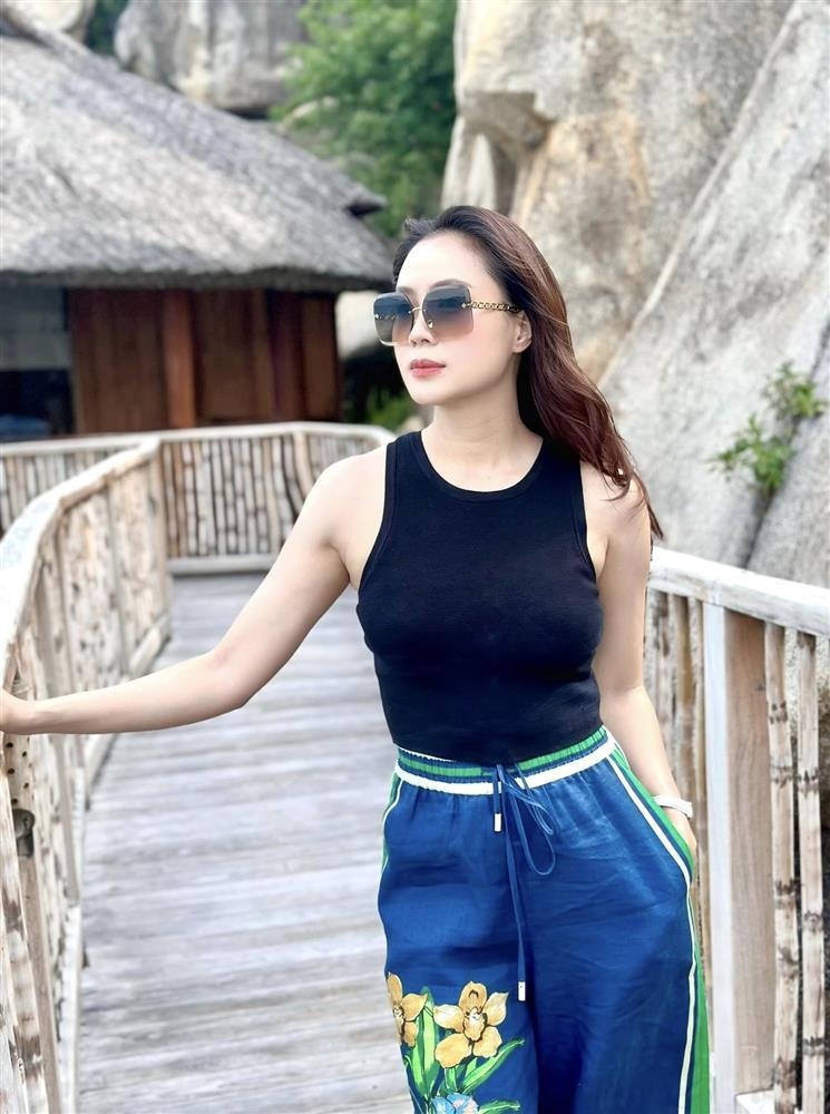 Nữ diễn viên nhất quyết không đóng cảnh hôn: Lúc gợi cảm với bikini, lúc dịu dàng tựa nàng thơ-5