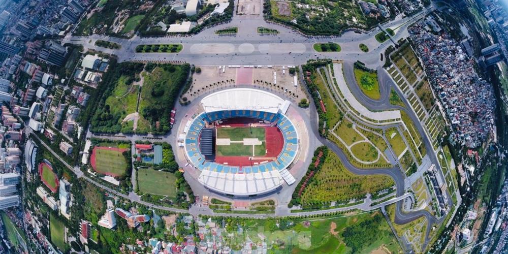 Sân khấu ở Mỹ Đình vẫn đang được dựng dù show BlackPink vướng tin bị hủy-2