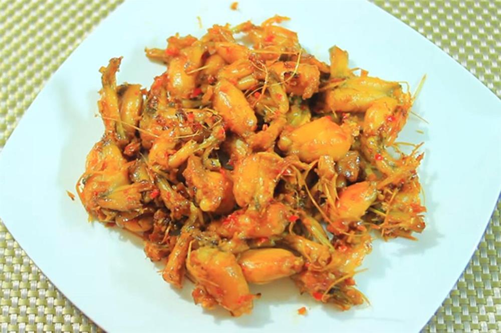 Cách làm ếch xào sả ớt hấp dẫn, đơn giản tại nhà-2