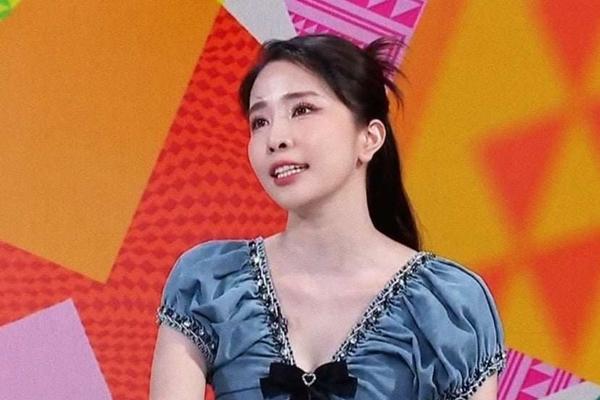 Không chỉ Quỳnh Nga, nhiều người đẹp bình luận bóng đá làm dậy sóng tranh cãi-6