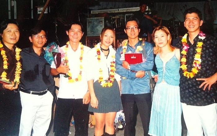 Nghệ sĩ thời kỳ Làn Sóng Xanh: Chạy show bằng xe máy, có đêm diễn tới 11 show-1