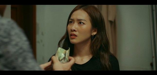 Thanh Sơn diễn cảnh ghen tuông như lên đồng-2