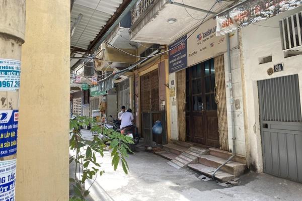 Xử phạt hơn 2 triệu đồng quán ăn Hà Nội trong video chuột bò trên túi bún-1