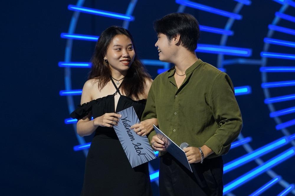 Vietnam Idol chơi chiêu nắn gân thí sinh-1