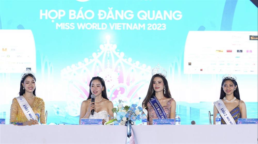 Mẹ Á hậu Minh Kiên làm giúp việc, bố Hoa hậu Ý Nhi là giám đốc-3