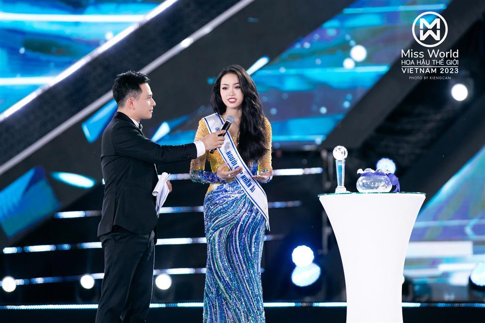 Miss-World-Vietnam-7.jpg
