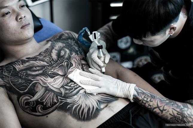 Xăm trổ mạn chuyện-1