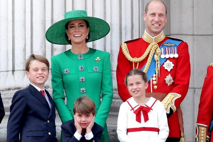 Vương phi Kate Middleton thức khuya làm một việc vào ngày sinh nhật 10 tuổi của con trai đầu-5
