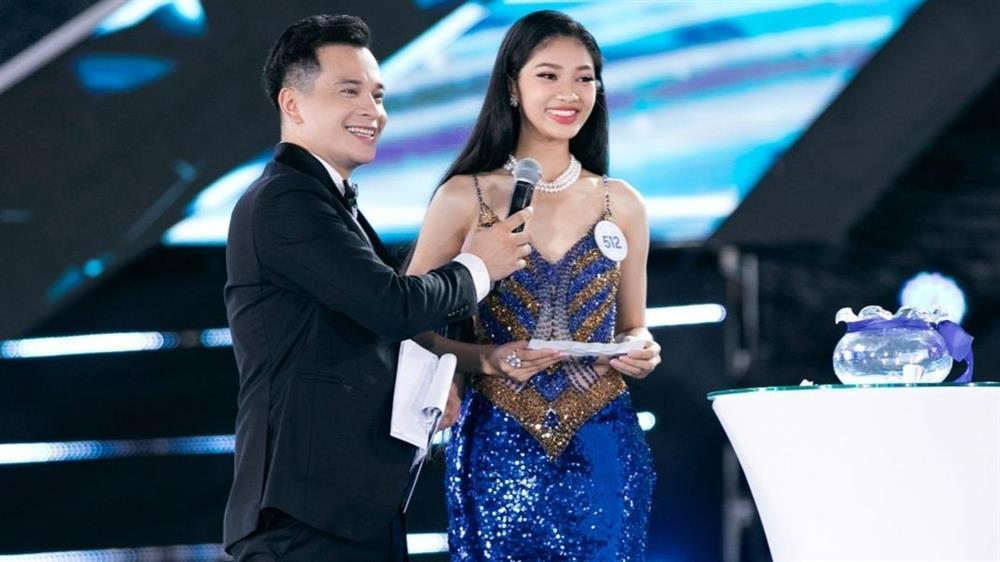 Màn ứng xử giúp Huỳnh Trần Ý Nhi trở thành Hoa hậu Thế giới Việt Nam 2023-3