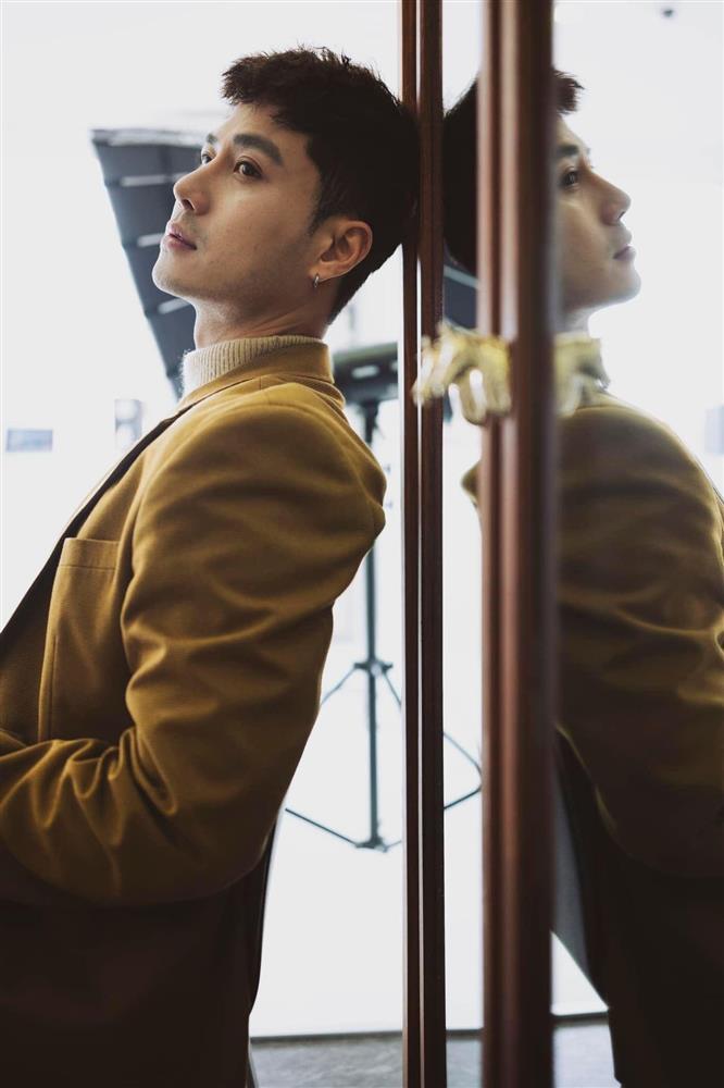 Thanh Sơn nói gì sau cảnh diễn lên đồng bắt vợ tiếp rượu hút triệu view-3