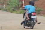 Thiếu niên bốc đầu xe máy để ra oai với bạn gái-3