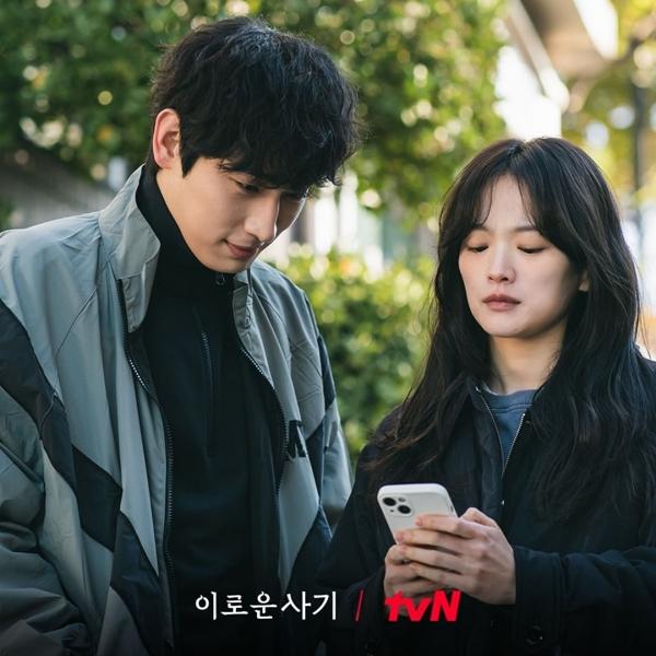 Ảnh hậu Chun Woo Hee gây sốt khi trở lại với diễn xuất sau 4 năm-2