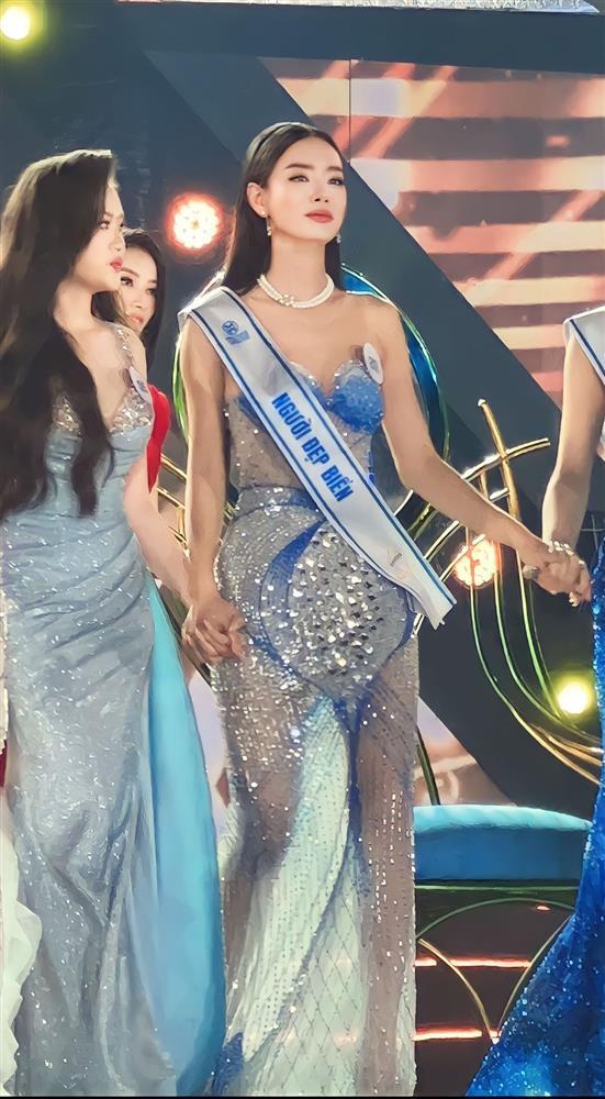 Lý do cô gái có hình thể đẹp nhất không được đăng quang Hoa hậu Thế giới Việt Nam-2