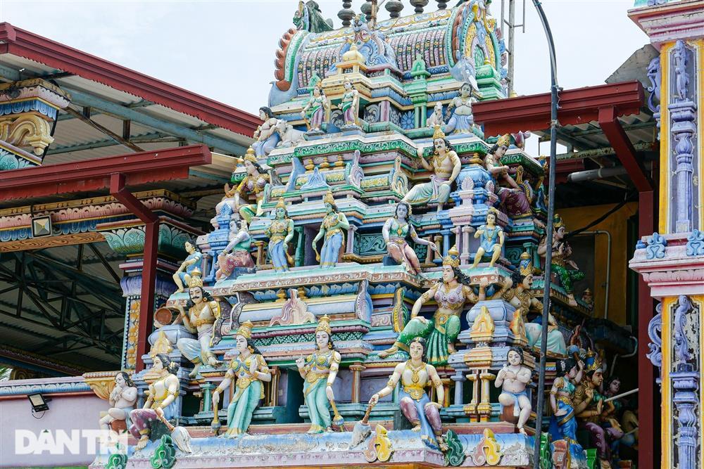 Ngôi đền cầu con ngàn năm tuổi, nằm cheo leo bên bờ Ấn Độ Dương-4