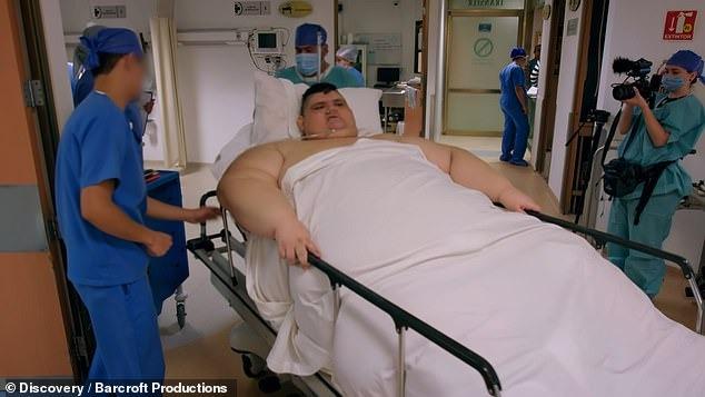 Chàng trai béo nhất thế giới từng nặng 575kg bây giờ ra sao sau phẫu thuật giảm cân?-3
