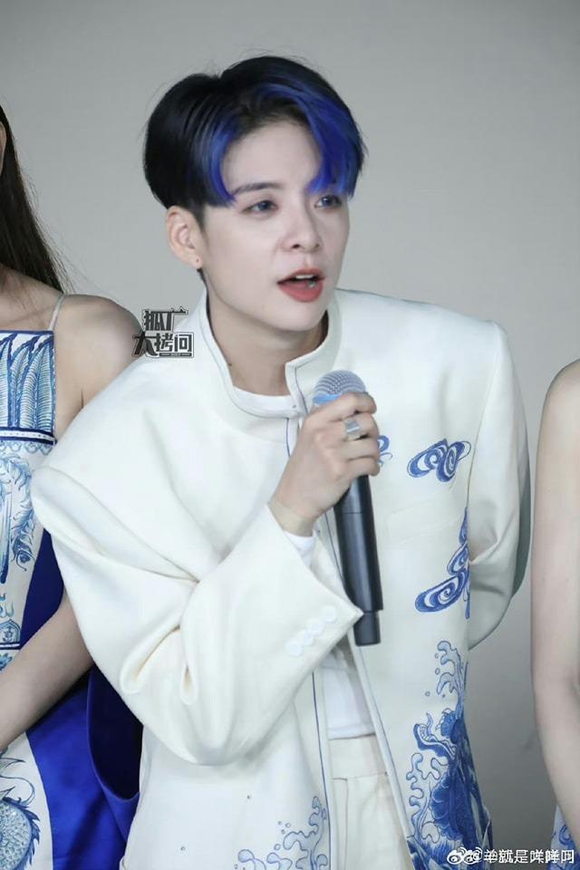 Ảnh chưa chỉnh sửa của 5 tỷ tỷ Đạp Gió gây tranh cãi, Chi Pu thì sao?-3