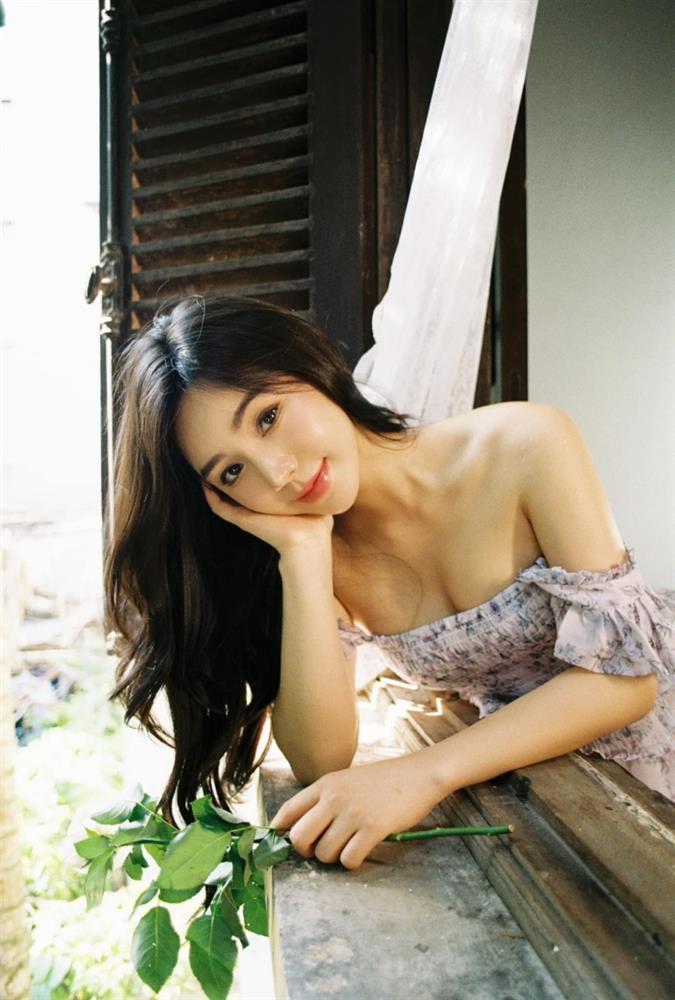 Nữ chính phim Đừng Làm Mẹ Cáu diện bikini khoe làn da trắng không tì vết-7