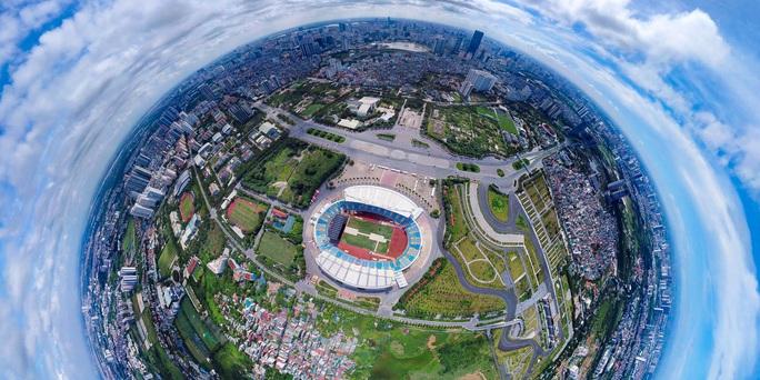 Toàn cảnh sân khấu biểu diễn của nhóm BlackPink đang gấp rút hoàn thiện-1