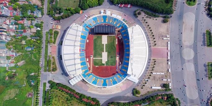 Toàn cảnh sân khấu biểu diễn của nhóm BlackPink đang gấp rút hoàn thiện-11