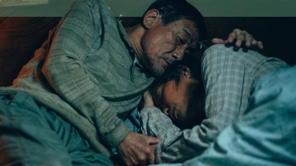 Bộ phim khiến khán giả khóc lụt rạp chiếu-2