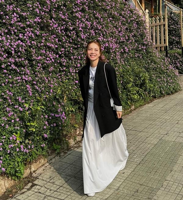 Thời trang du lịch trẻ trung và ăn ảnh của Yến Trang-4