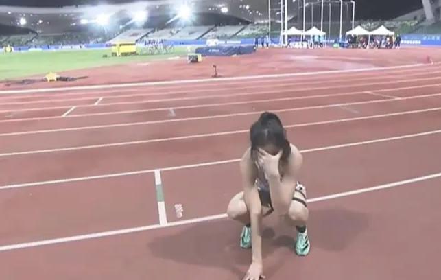 Nữ thần điền kinh nổi tiếng vì quá xuất sắc, ngoại hình gây sốt mạng xã hội-6