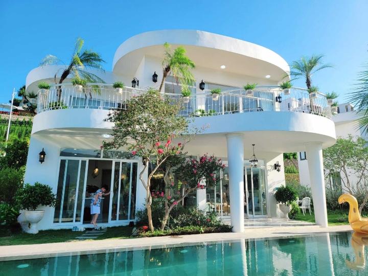 Mạnh Trường khoe cận cảnh biệt thự mới, khán giả trầm trồ như resort 5 sao-2