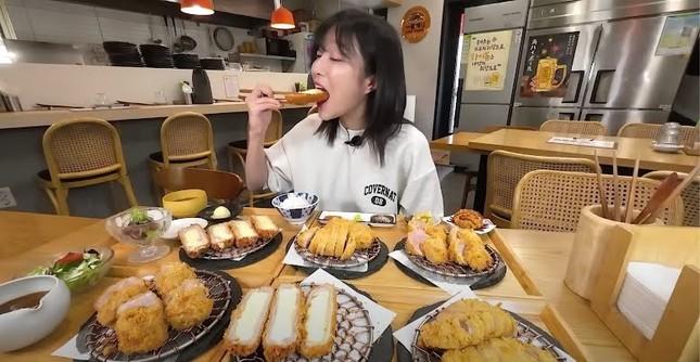 Ngoại hình nhỏ nhắn của cô gái ăn khỏe nhất Hàn Quốc-1